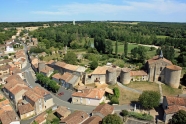 Photo aérienne - Château-Larcher - France